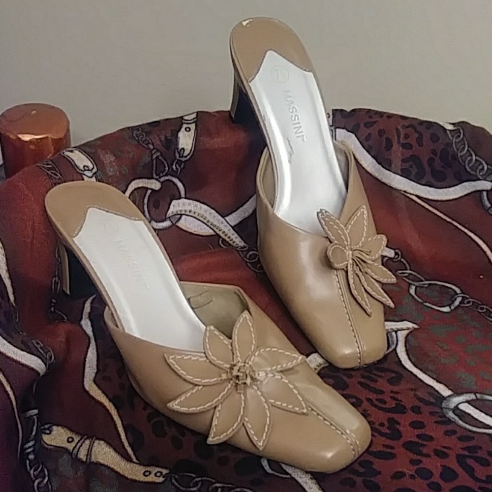 Massini Taupe Mules Sz 7.5